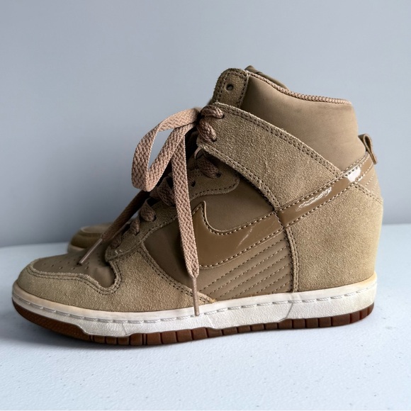 Nike Dunk Sky High Essential Wedge Sneakers Desert Camo 644877-200 High Tops 6 - Picture 7 of 16